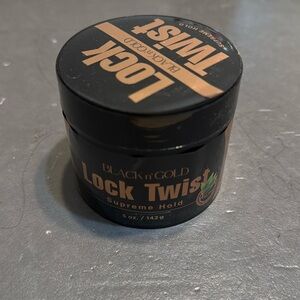 New - Black n’ Gold
Lock Twist